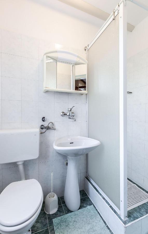 Ana Apartment โปเรช ภายนอก รูปภาพ